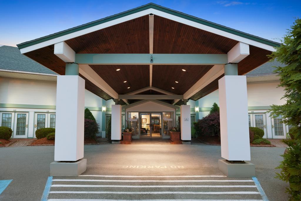 Days Inn By Wyndham Shelburne/Burlington Екстериор снимка